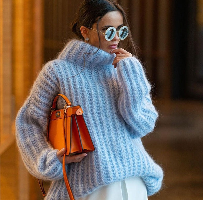 Fluffig tröja med turtleneck - Affton
