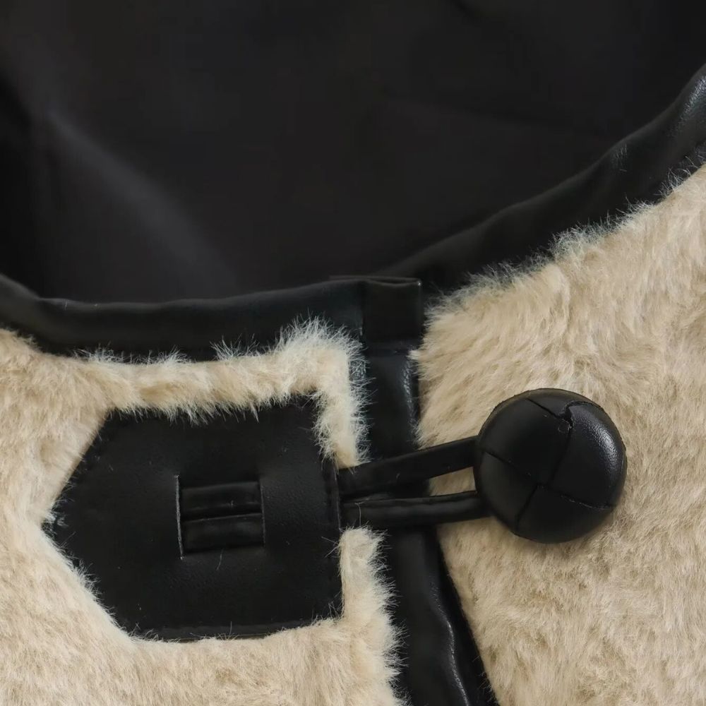 Elegant ullmixrock med knäppning - Wilda