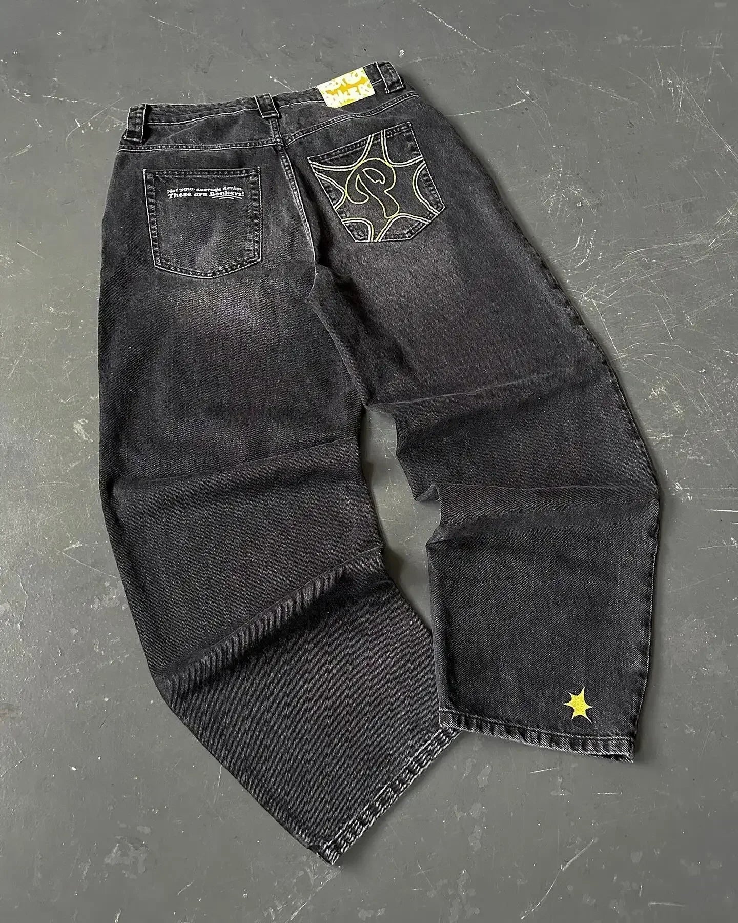 Brevbroderi för män Baggy jeans - Anton