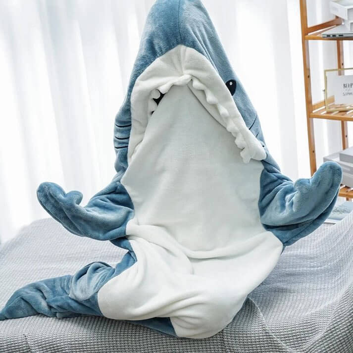 Bekväm shark onesie för hemmet - Nolina