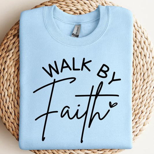 Walk By Faith T-shirt med bokstavstryck - Henrietta